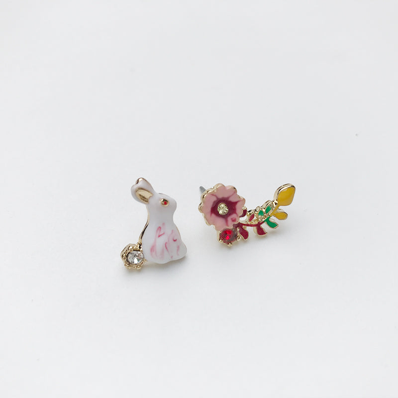 Literary French Enamel Dripping Glaze Alice Bunny Diamond Flower Stud Earrings