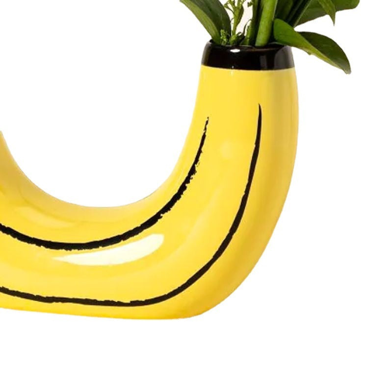 Creative Banana Vase for Unique Flower Arrangements – Home Decor